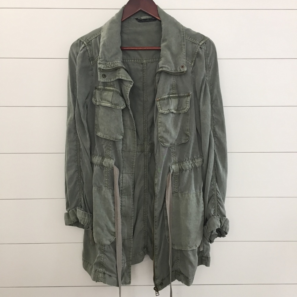 Lightweight Khaki Zip Up Jacket Drawstring Waist